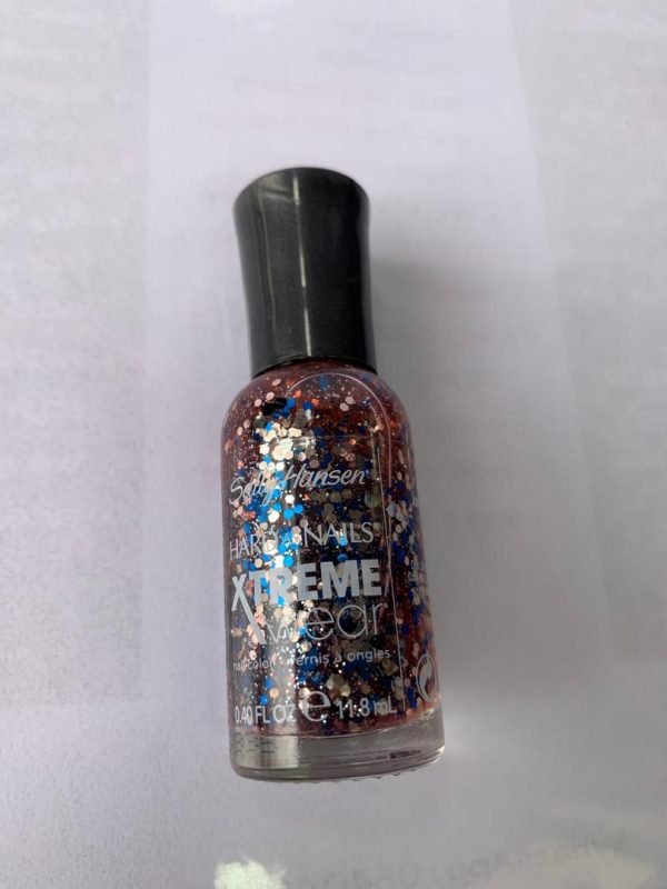 SALLY HANSEN HARD AS NAILS XTREME WEAR POLISH (Carnival)